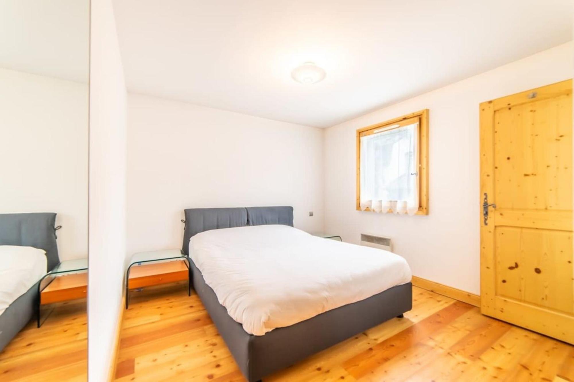 3-Bedroom Flat In The City Centre Шамони Экстерьер фото